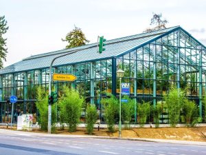 rabensteiner- event space- outside glasshouse